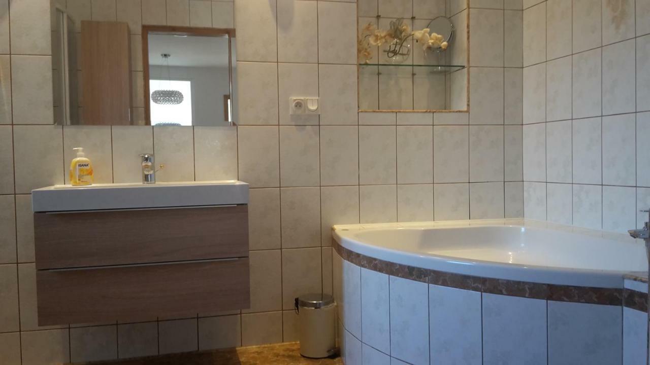 Gdynia Orlowo Honey Apartment Exterior foto
